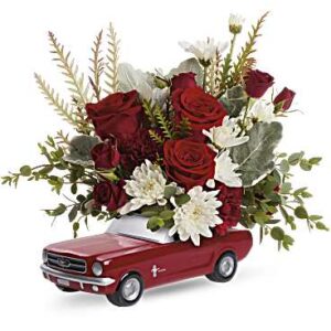 Ford Classic Blooms Bouquet | Roses | Same Day Flower Delivery | White | Teleflora