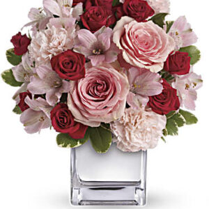 Love That Pink Bouquet With Roses | Mixed Bouquets | Same Day Flower Delivery | Teleflora