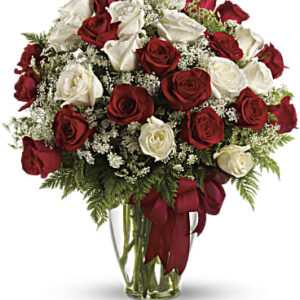 Love's Divine Bouquet | Roses | Same Day Flower Delivery | White | Teleflora