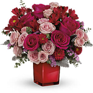 Loving Bunch Bouquet | Mixed Bouquets | Same Day Flower Delivery | Red | Teleflora
