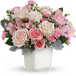 Oh So Lovely Bouquet | Mixed Bouquets | Same Day Flower Delivery | Multi-Colored | Teleflora