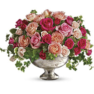 Queen's Court Bouquet | Roses | Same Day Flower Delivery | Pink | Teleflora