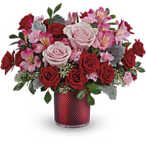 Scarlet Diamond Bouquet | Mixed Bouquets | Same Day Flower Delivery | Red | Teleflora