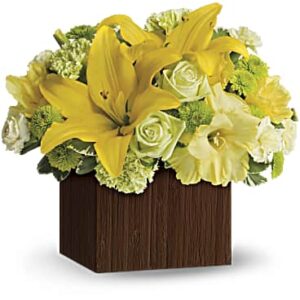 Smiles For Miles Bouquet | Mixed Bouquets | Same Day Flower Delivery | Yellow | Teleflora
