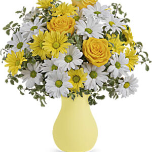 Upsy Daisy Bouquet | Daisies | Same Day Flower Delivery | Yellow | Teleflora