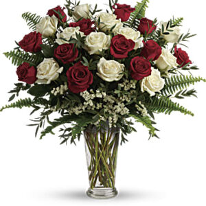 Yours Truly Bouquet | Roses | Same Day Flower Delivery | White | Teleflora